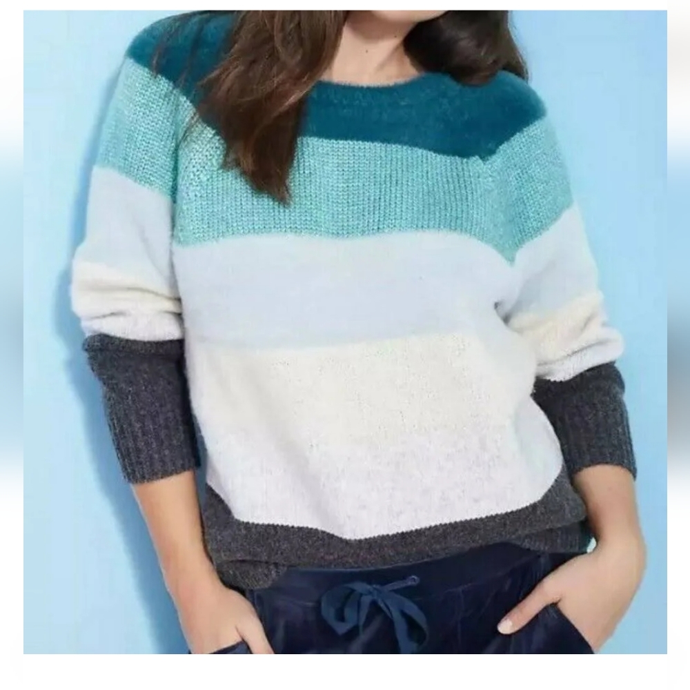 Loft sweater size L